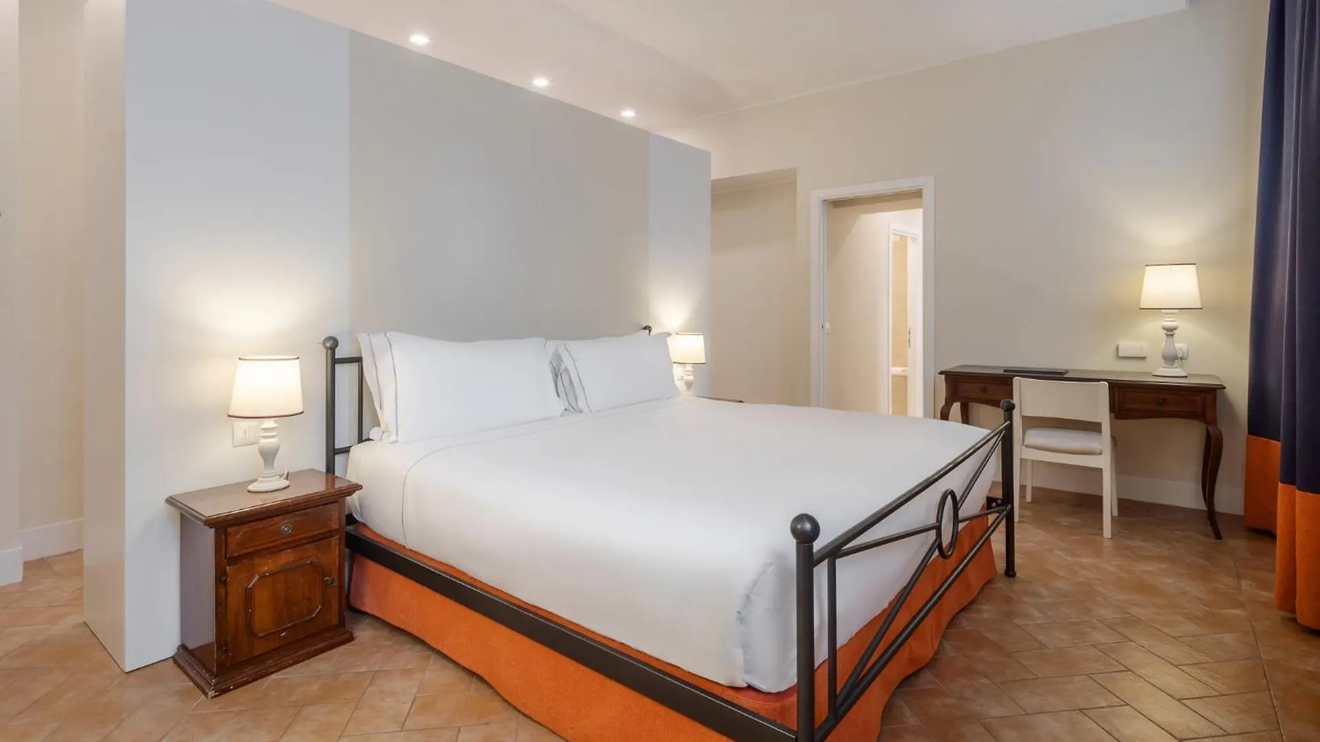 Donna Camilla Savelli - Vretreats Hotel Rome 4*,  Italy