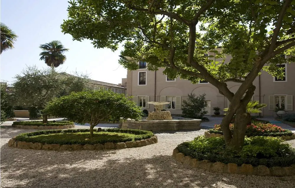Donna Camilla Savelli - Vretreats Hotel Rome 4*,  Italy