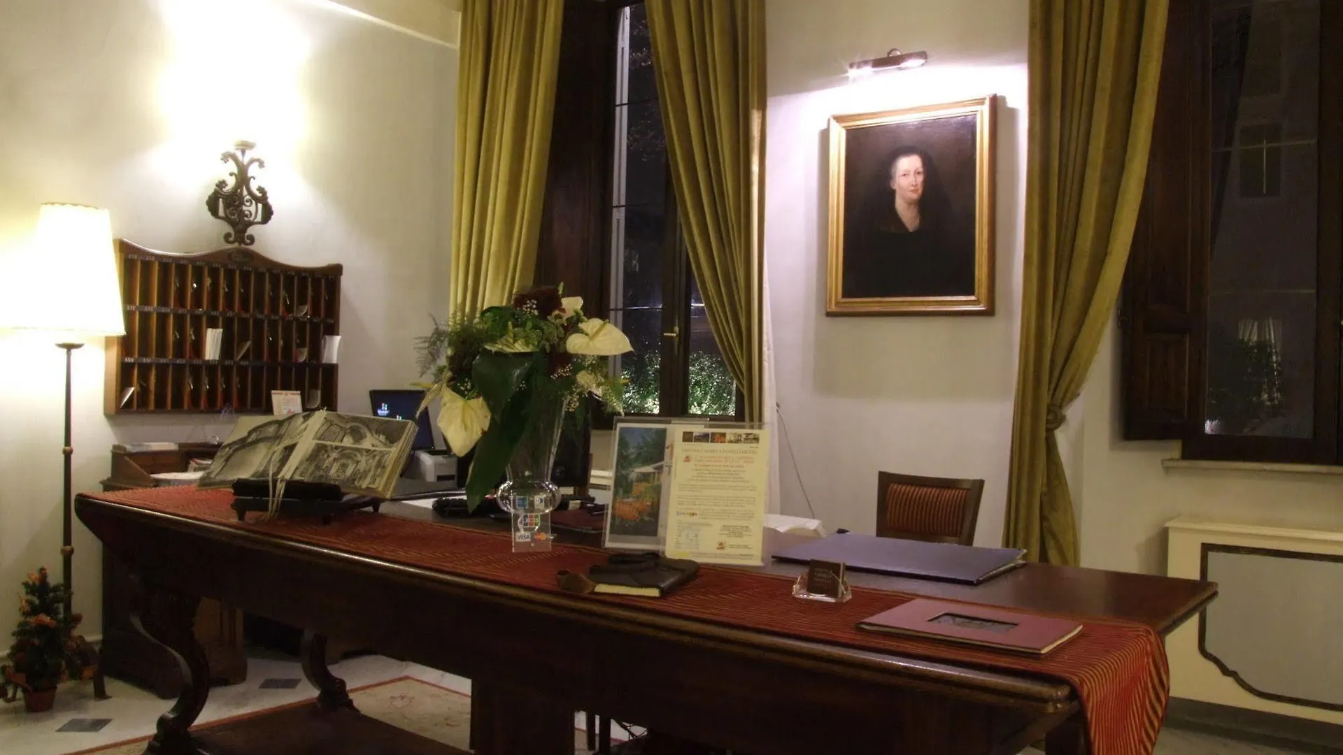Donna Camilla Savelli - Vretreats Hotel Rome 4*,