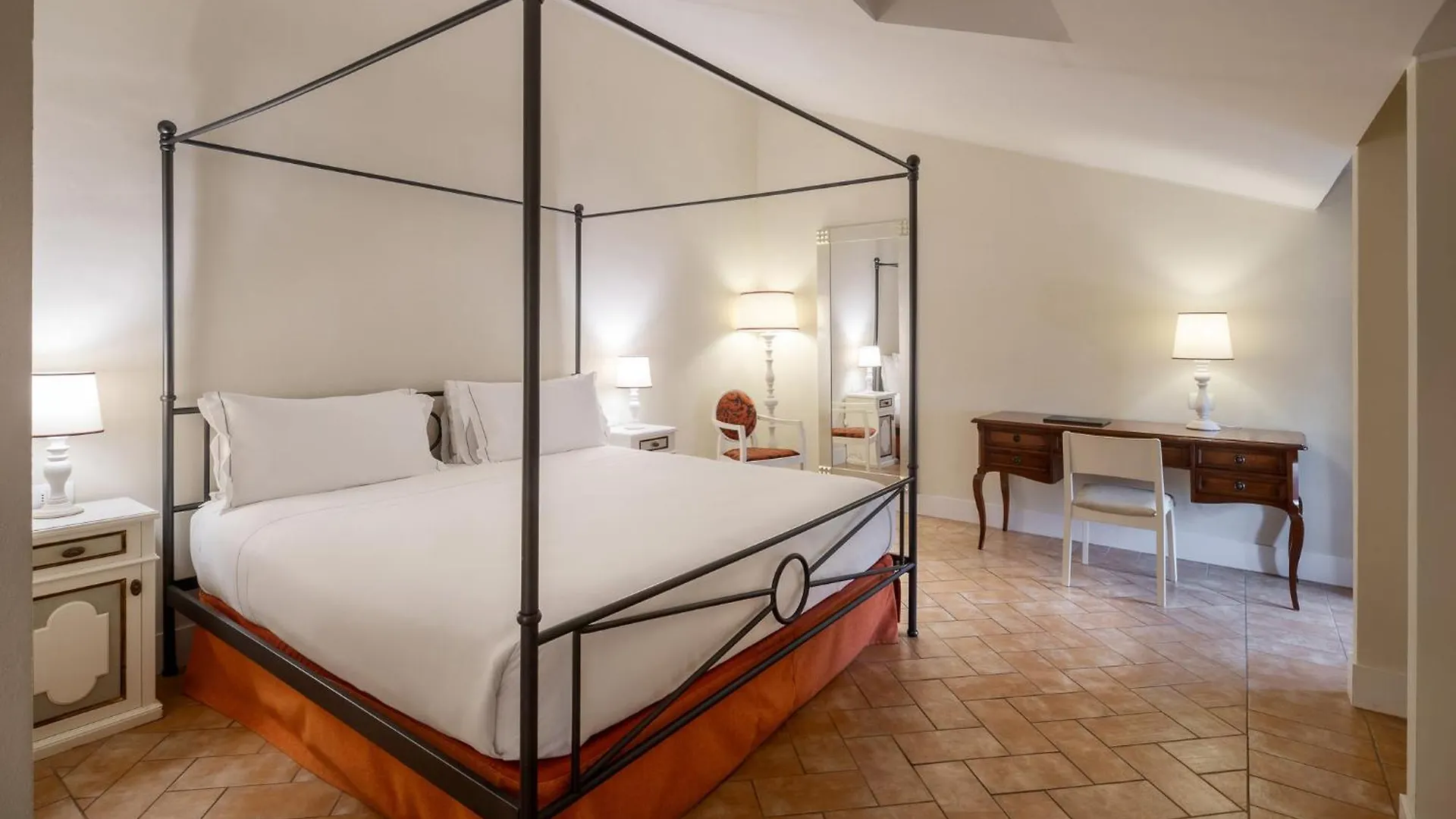 Donna Camilla Savelli - Vretreats Hotel Rome Italy